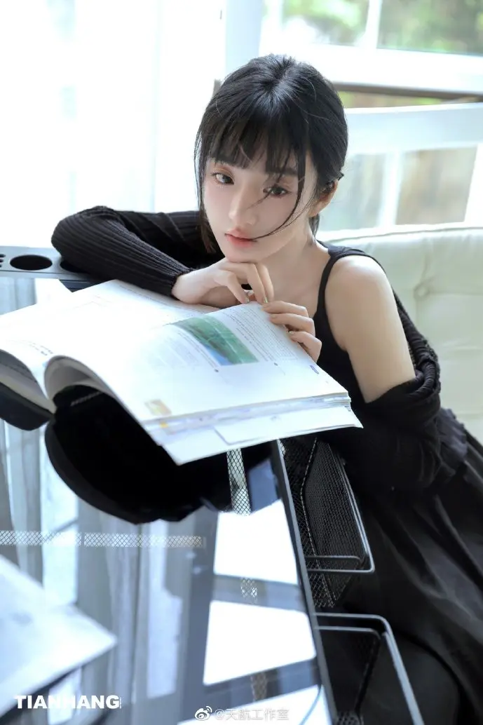 手机下载量增长曲线